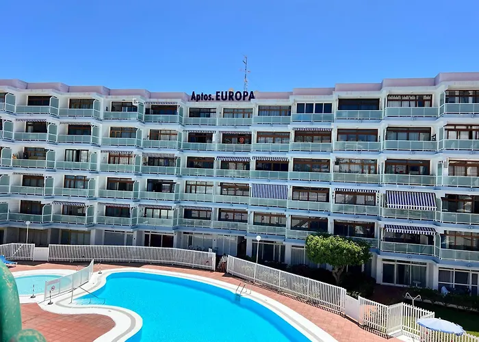Yumbo-europa * Playa del Inglés